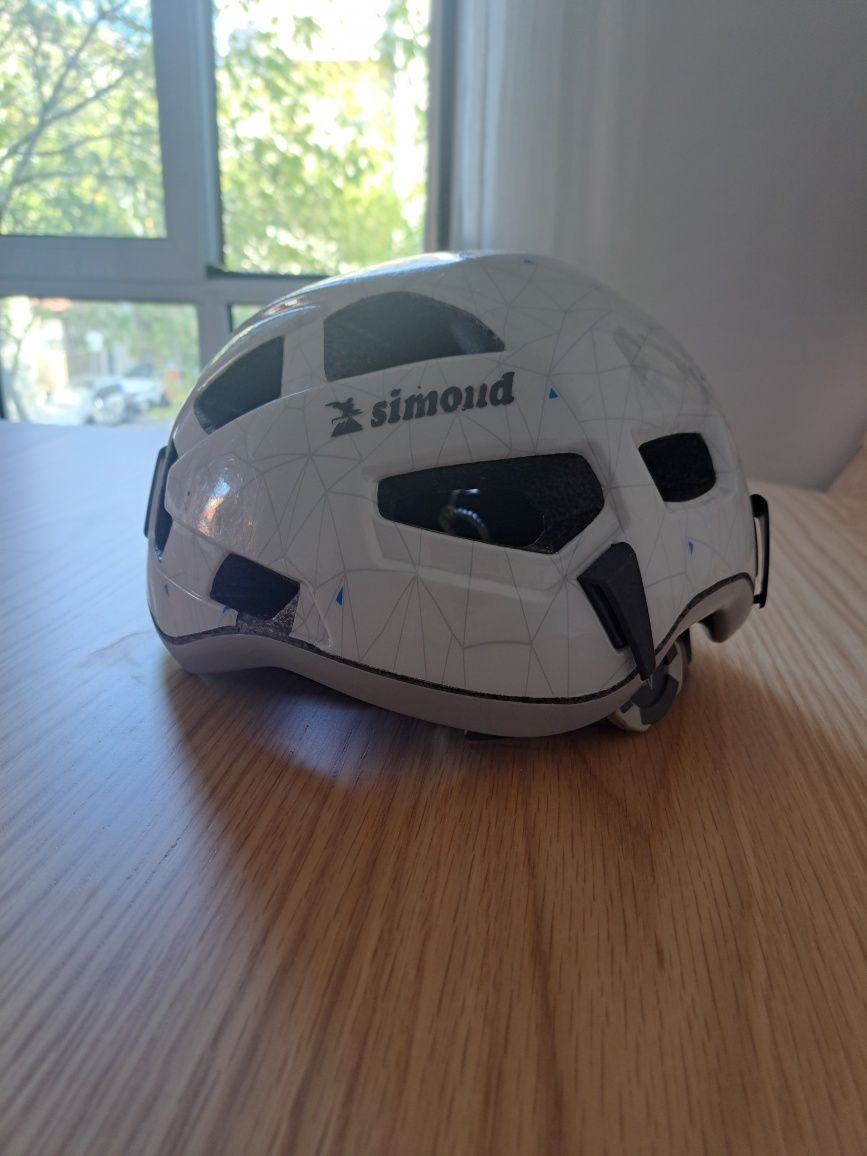 Capacete desportivo (escalada e Canyoning)