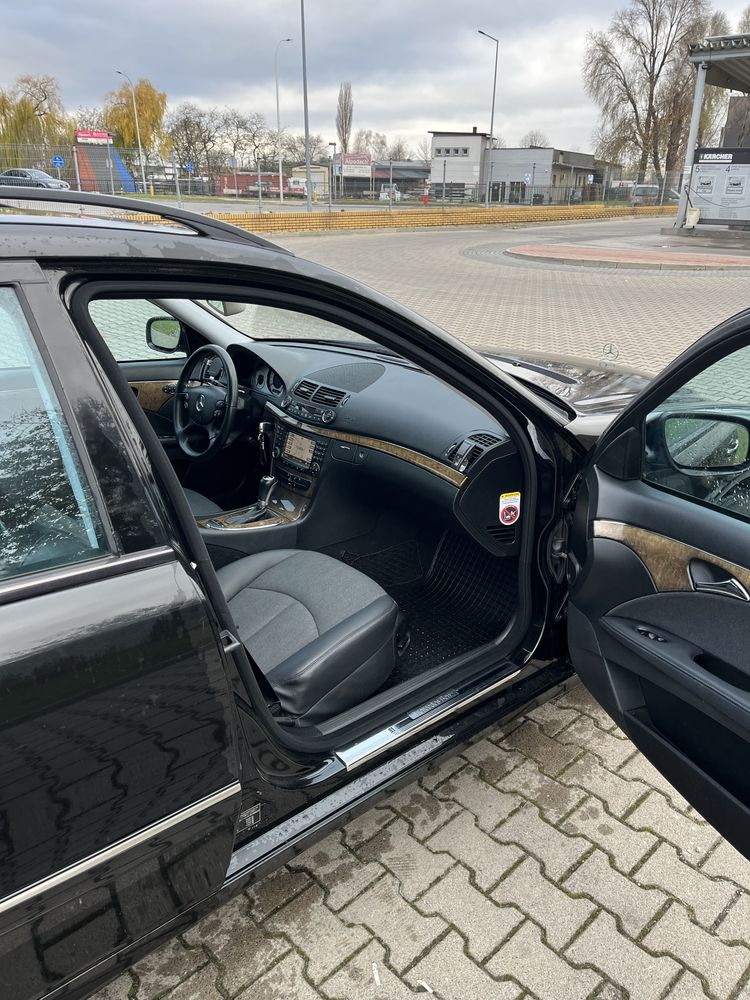Mercedes-Benz E280 3.0 D