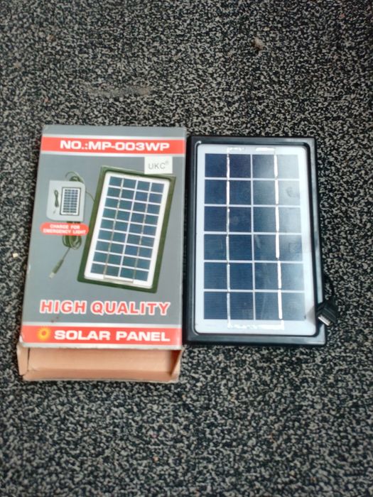 Сонячна.   панель.