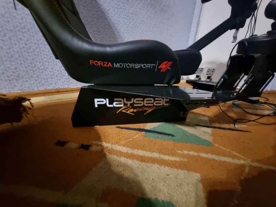 Ігрове кермо Logitek G920 з кпп та кріслом