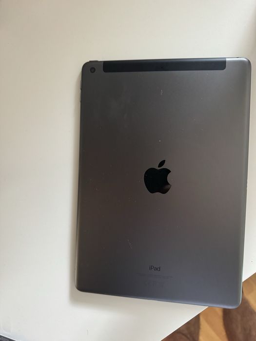 Apple iPad 10.2'' Wi-Fi + Cellular - 64GB - 9ª Gen