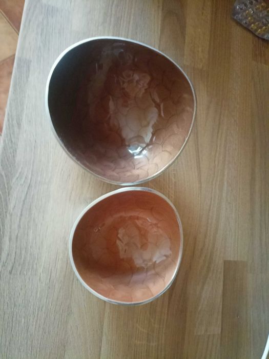Miseczki srebrne z masą perłową dwie sztuki