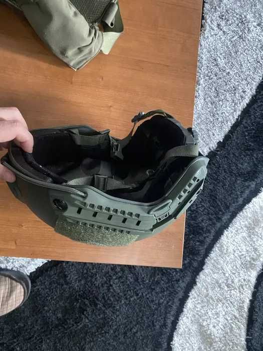 Gear Airsoft Colete, capacete e cinto Tatico