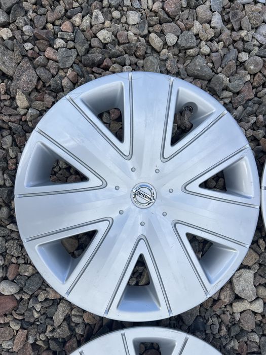 Oryginalne kołpaki 16 Nissan