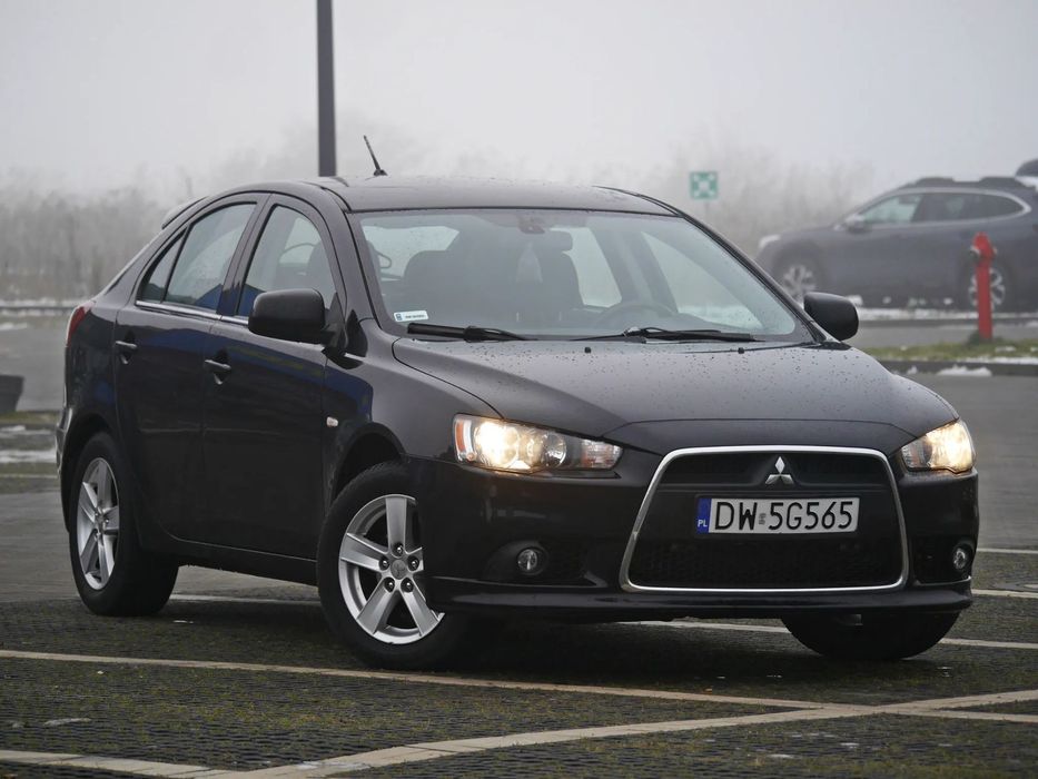 Mitsubishi Lancer Sprzedam Mitsubishi Lancer z niskim przebiegiem w super stanie!