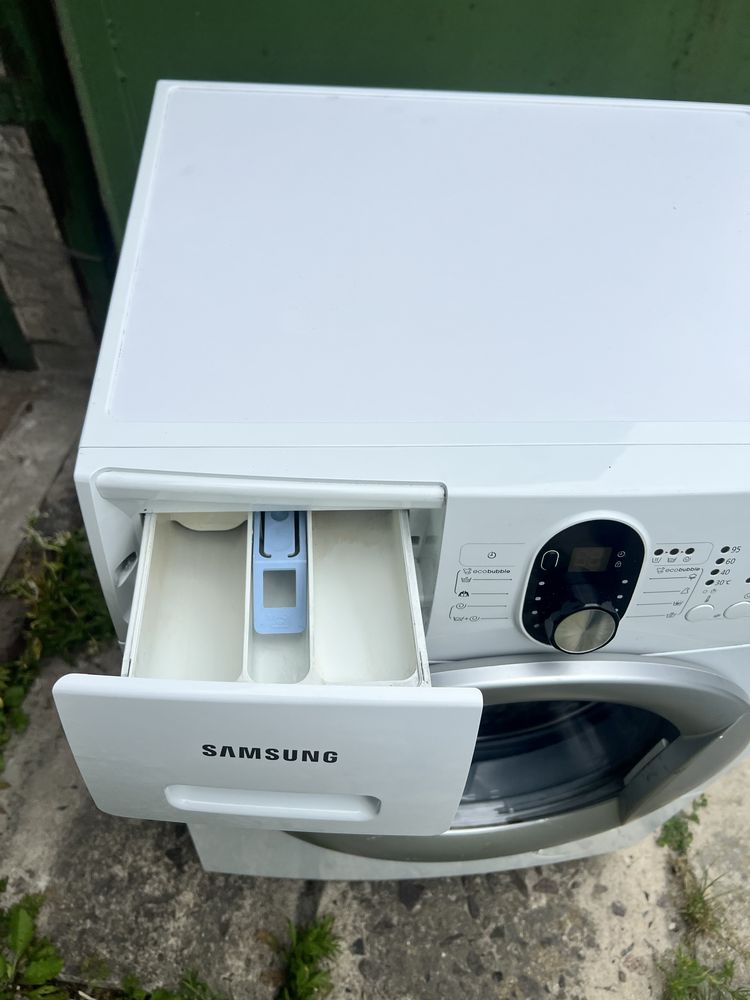 Пральна машинка SAMSUNG