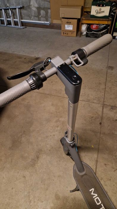Motus Scooty 10 2021 Turkusowa