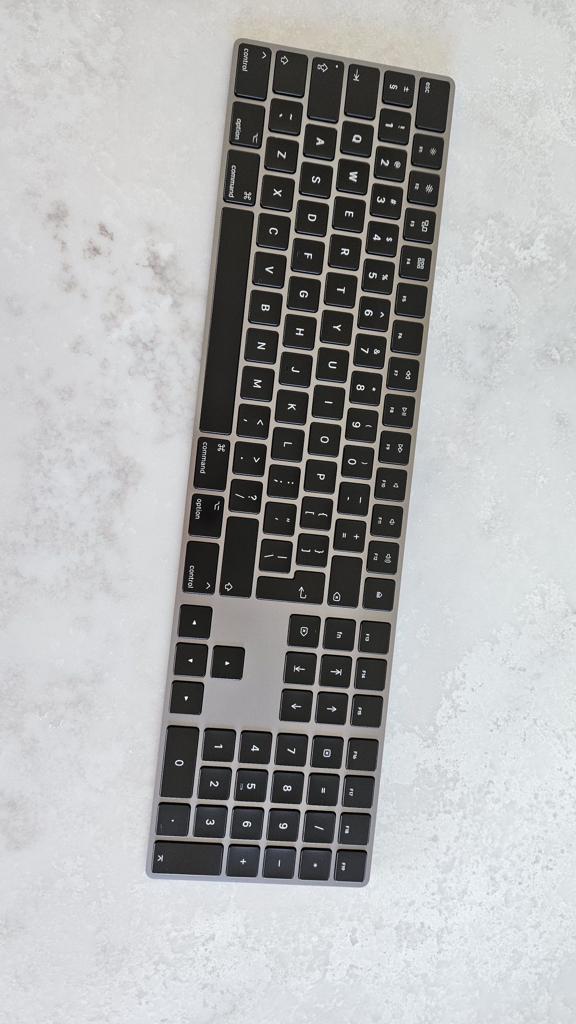 Klawiatura Apple magic keyboard z polem numerycznym space gray