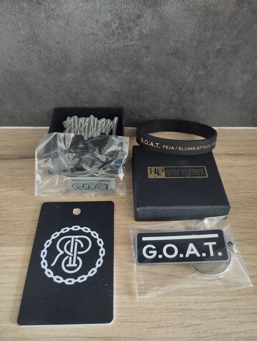 Peja slums Attack, Black album, G.O.A.T. 2050, RPS, gadżety + plakaty