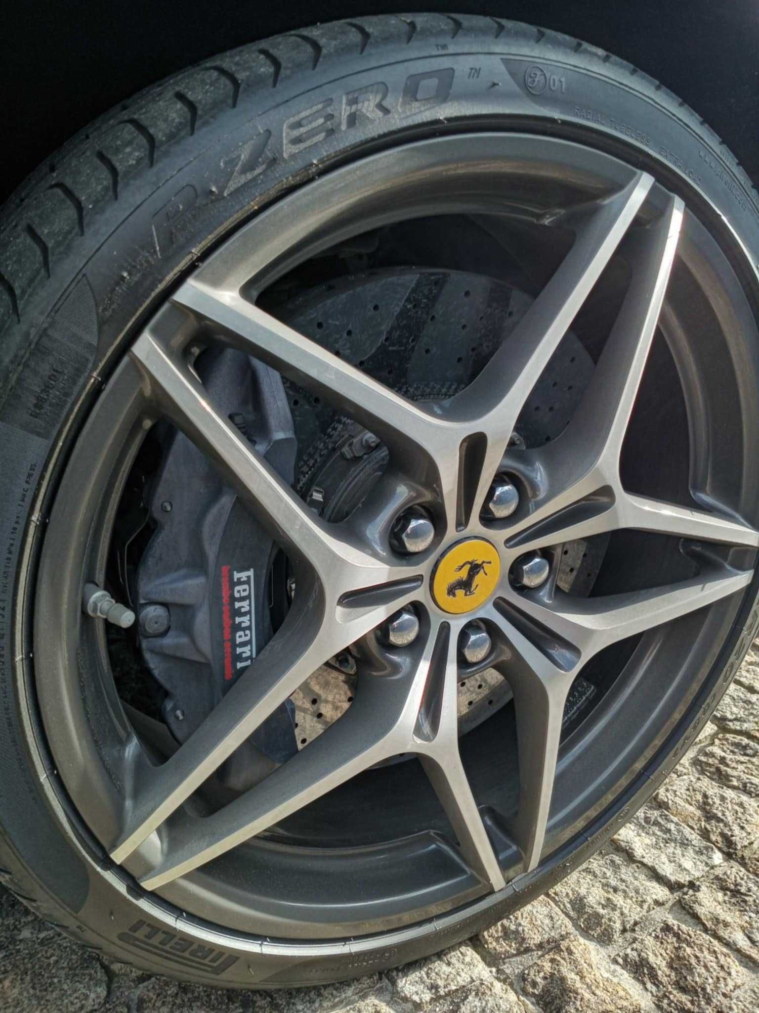 Ferrari California T