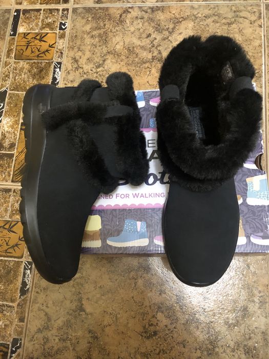 Замшевые сапожки Skechers