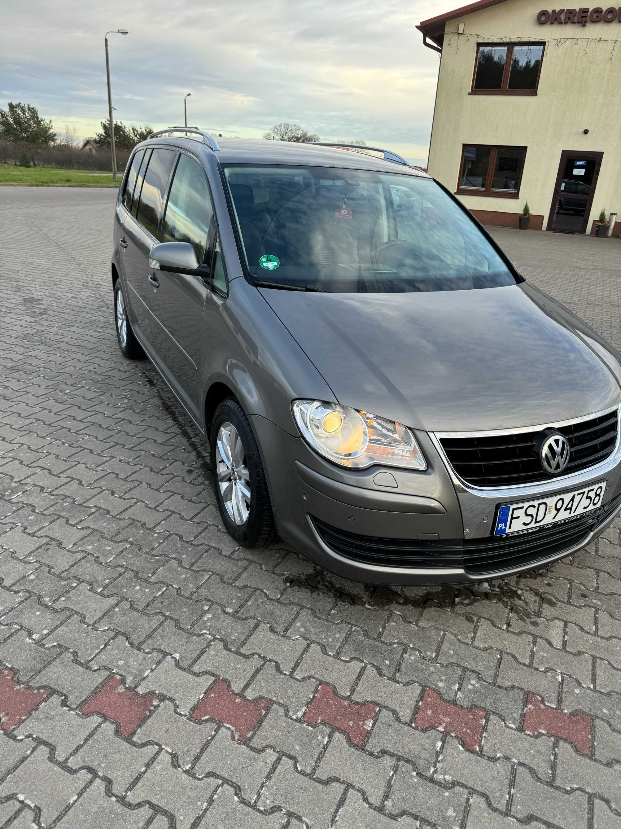 VW Touran I 1.4 tsi 140 koni 121 tys km przebiegu 6 biegów