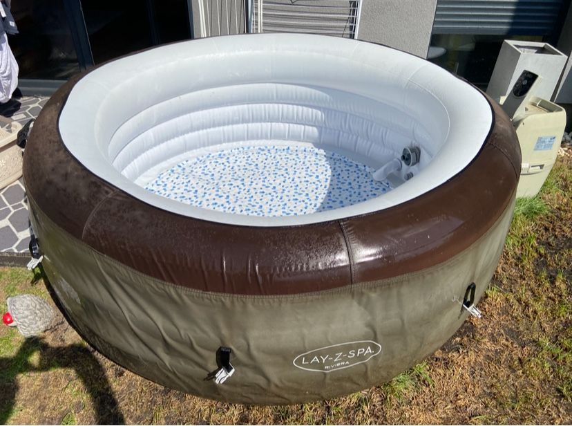 Lay z spa jacuzzi używane