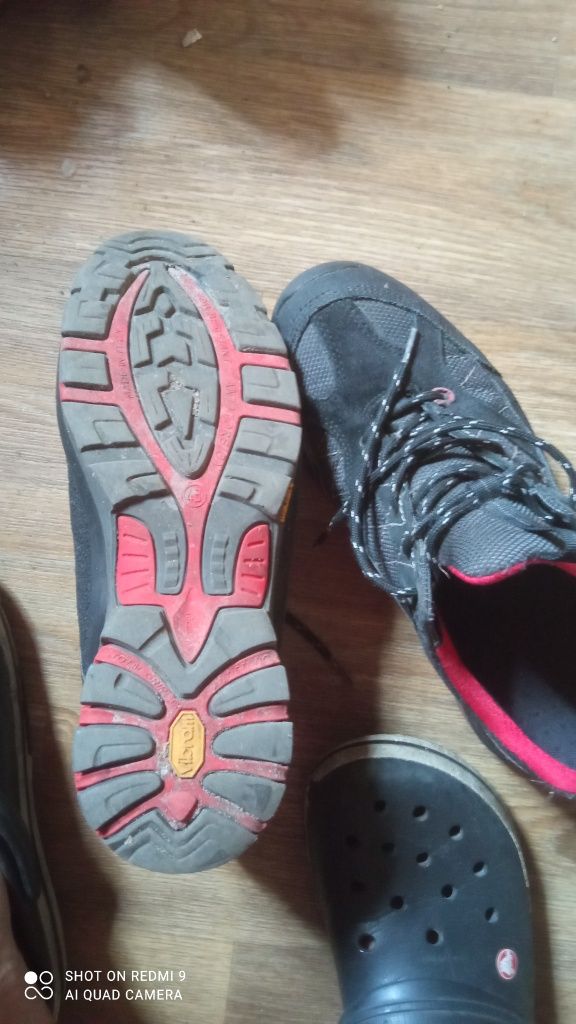 Кросівки чоловічі 43 розмір Skechers робочі захищений носок