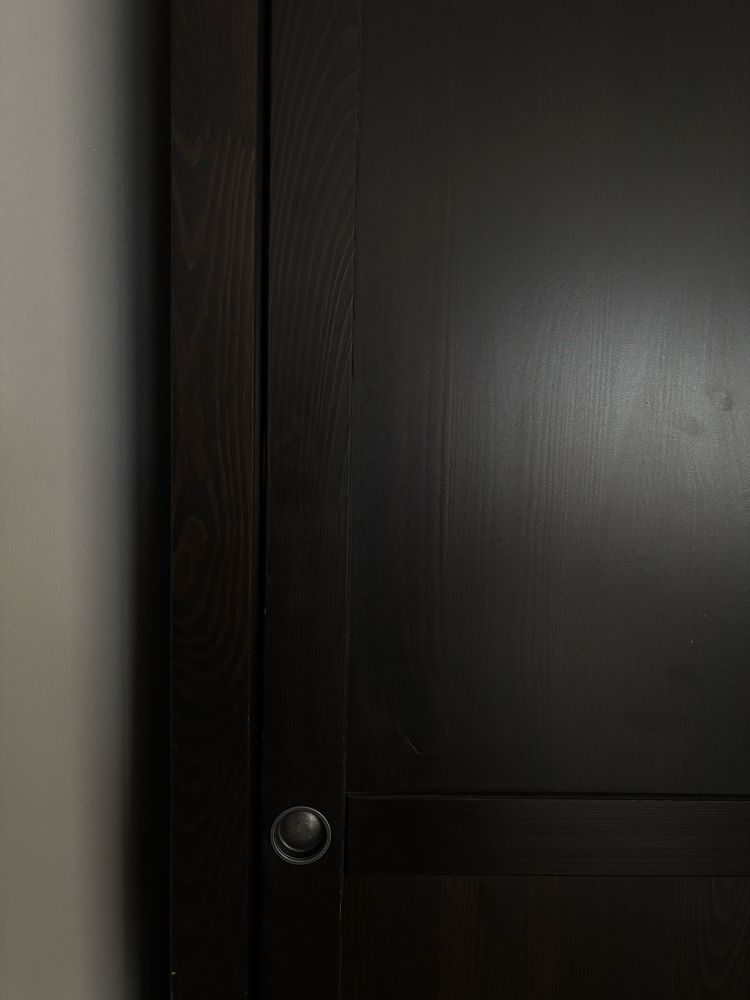 Szafa z drzwiami przesuwnymi Hemnes
