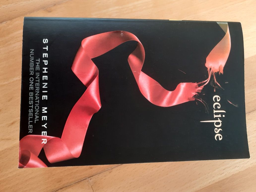 Livro: Eclipse de Stephanie Meyer