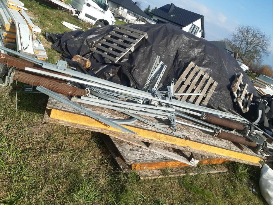 brama garażowa segmentowa wjazdowa 3,35×3,5m 3.SZT