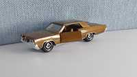 Pontiac Grand Prix 1:64 Matchbox Moving Parts