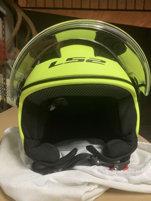 Capacete LS2 AirFlow Tam L