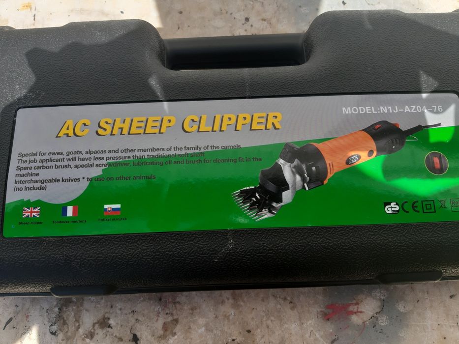 Máquina de tosquiar animais