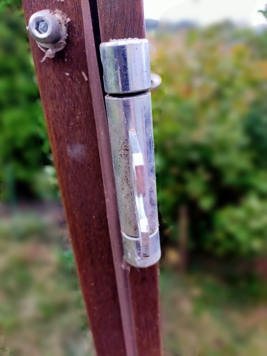 Sprzedam używane drzwi zewnętrzne metalowe