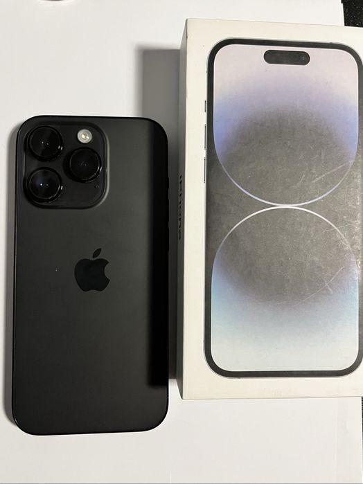 Iphone 14 pro w idelanym stanie
