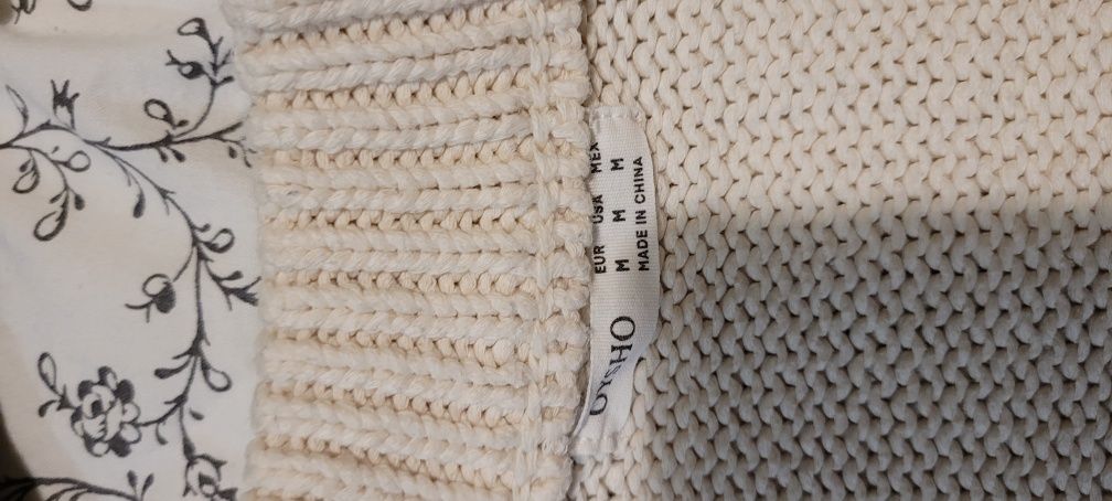 Biały sweter w paski oversize r38 oysho