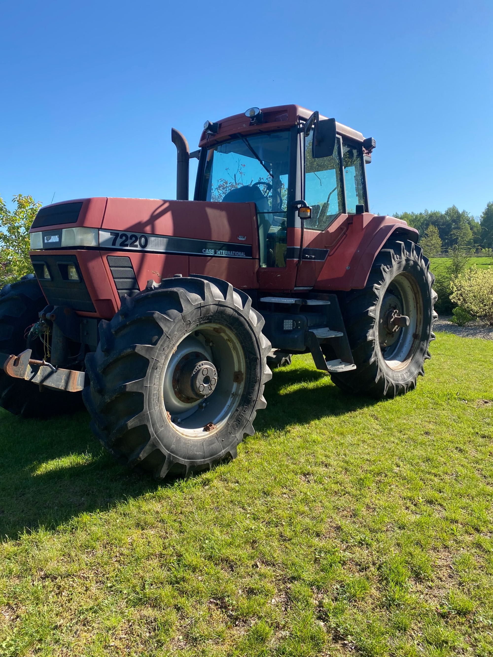 Traktor Case Magnum 7220