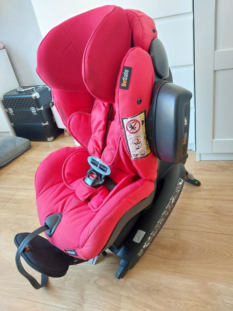 Fotelik samochodowy tyłem 18kg isofix BeSafe Izi Kid X2  i-Size RWF