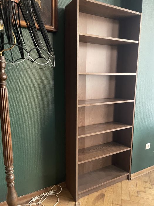 Dwa wysokie regały ikea (ten sam kolor)