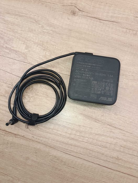 Блок живлення для ноутбука Asus 19V 4.74A 90W (5.5x2.5) EXA1202YH
