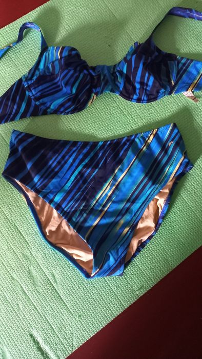 Купальник роздільний