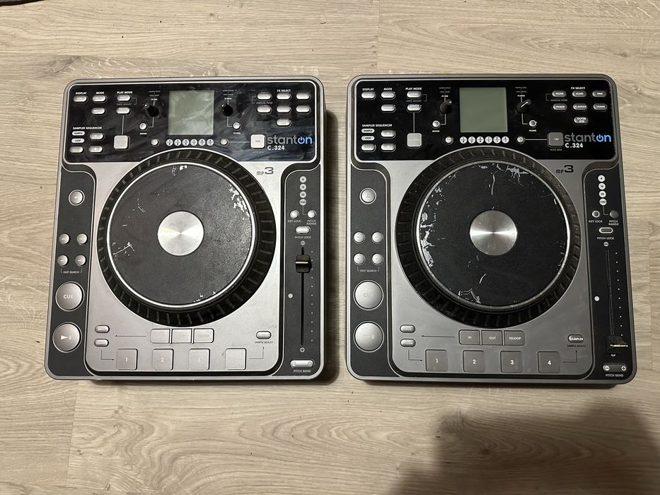 Діджейські деки Stanton C324 DJ CD програвачі за пару