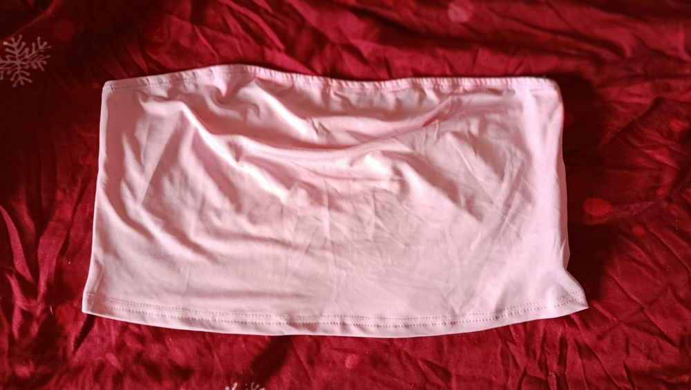 Sprzedam ubrania (topy itp)