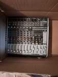 Behringer qx1222usb