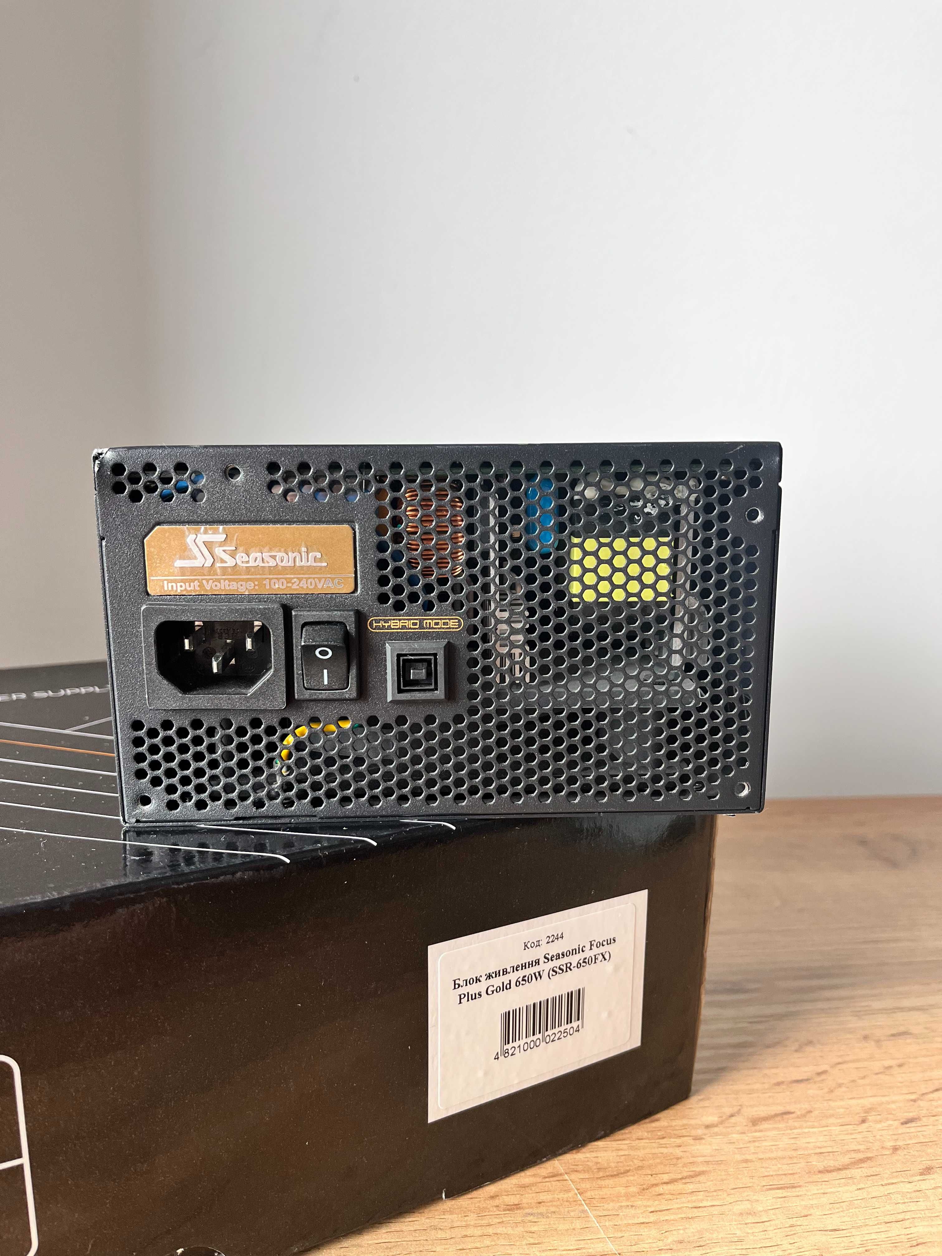 Блок живлення Seasonic Focus Plus Gold 650W (SSR-650FX)