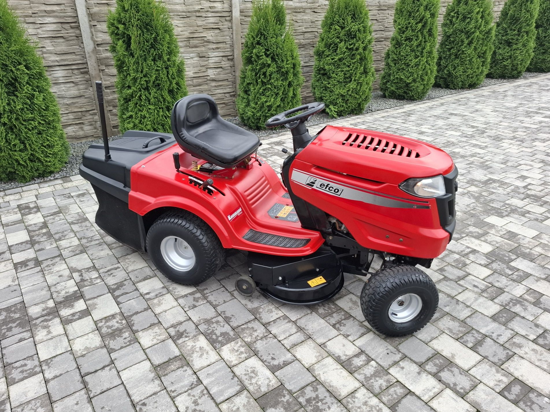 Traktorek Kosiarka EFCO Kommand 92/13.5T Oleo-Mac MTD Briggs&Stratton