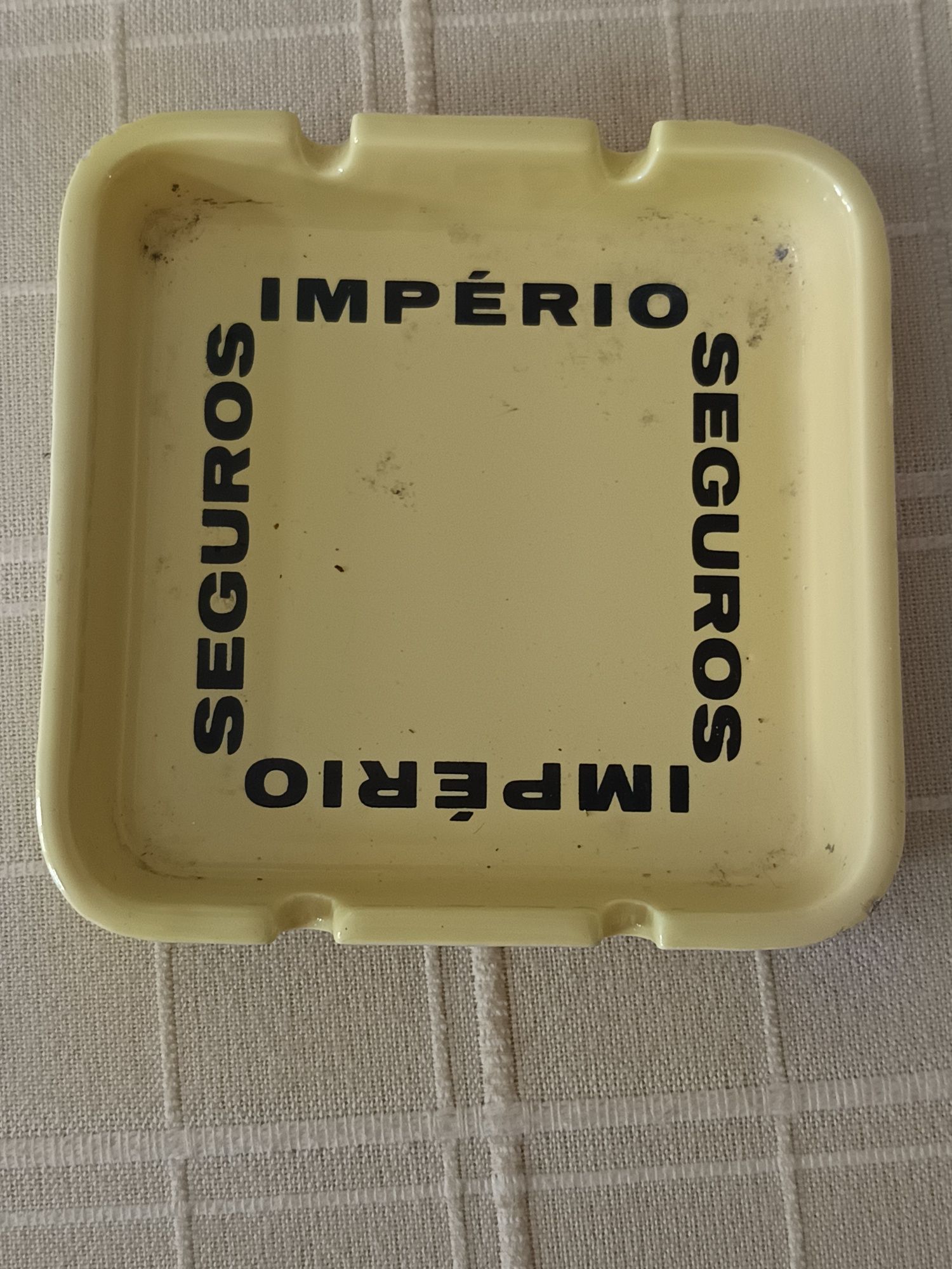 Cinzeiros para colecionador