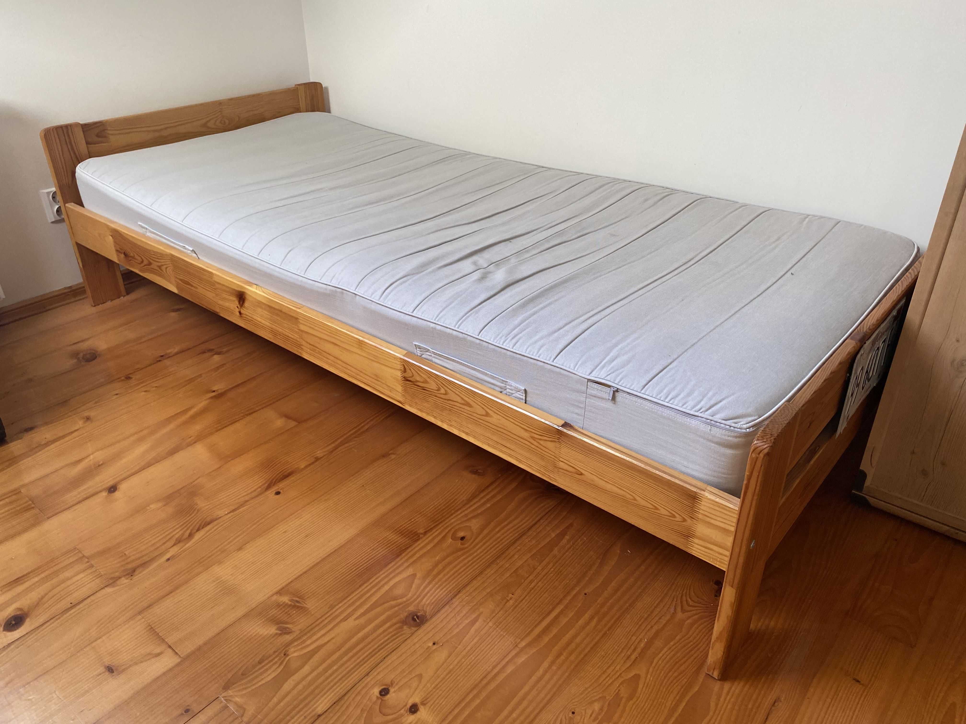Łóżko Drewniane Pojedyncze 90x200 z Materacem