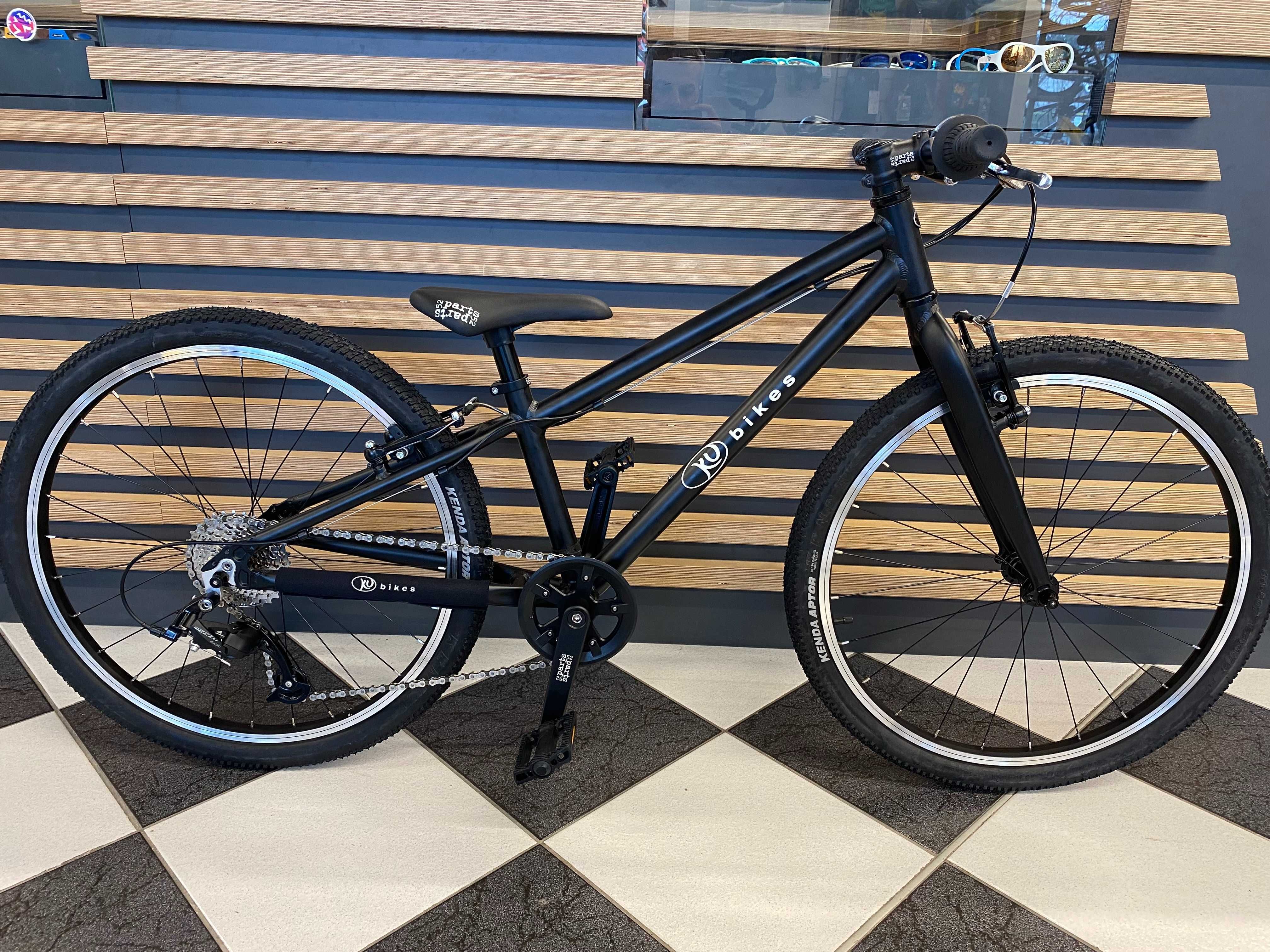 Rower dziecięcy KUBIKES 24S 24L czarny -w ofercie Woom, Puky KRAKÓW