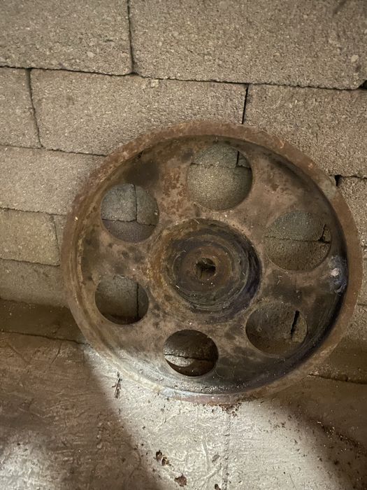 Rodas em ferro de vários diametros