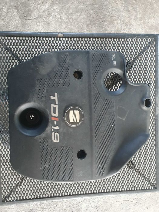 Pokrywa osłona silnika Seat 1.9 tdi Leon Toledo Ibiza