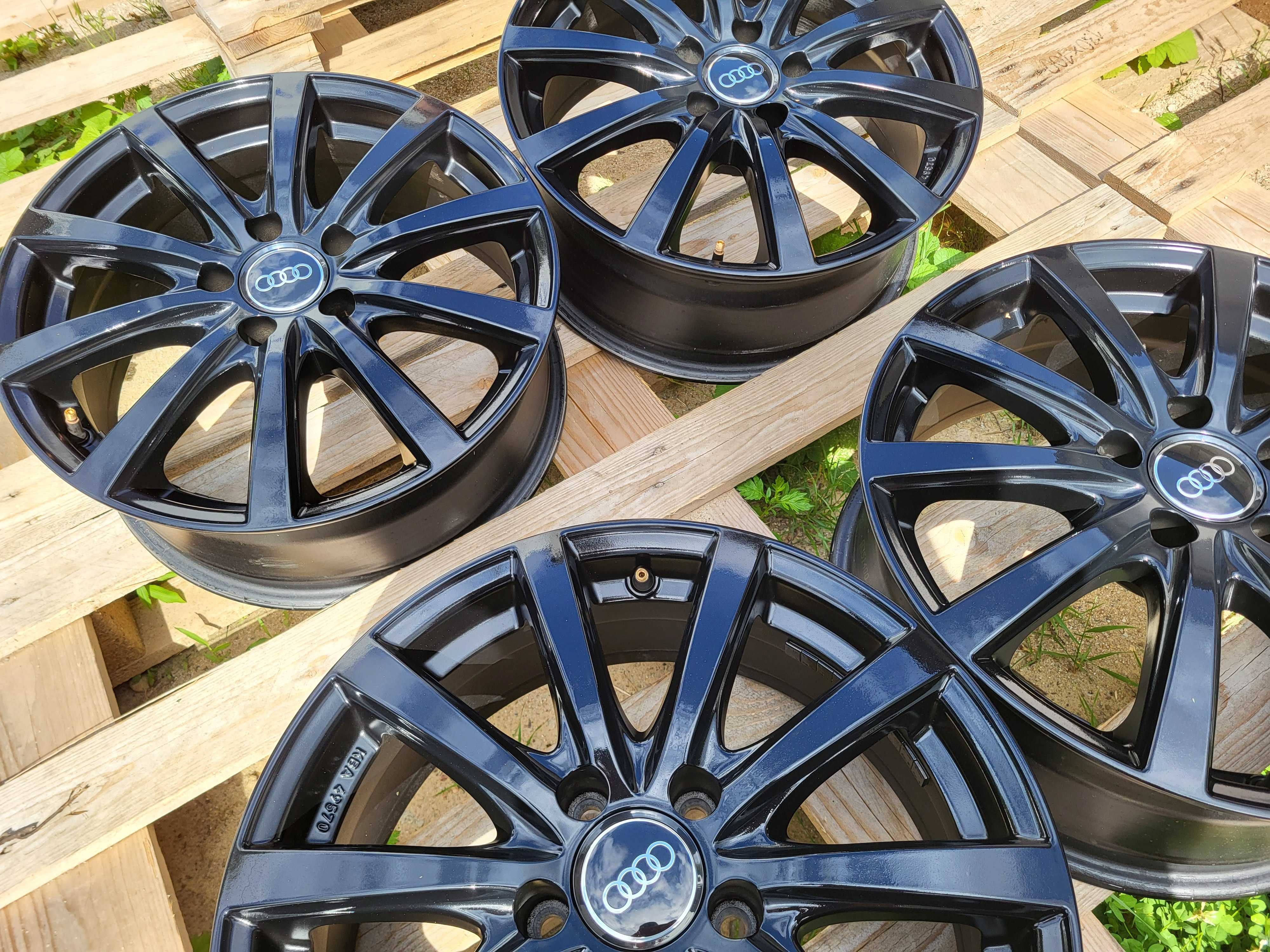 [1137] Felgi aluminiowe 17 Cali 5x112 7J ET40 Audi A3 A4 BLACK Edition