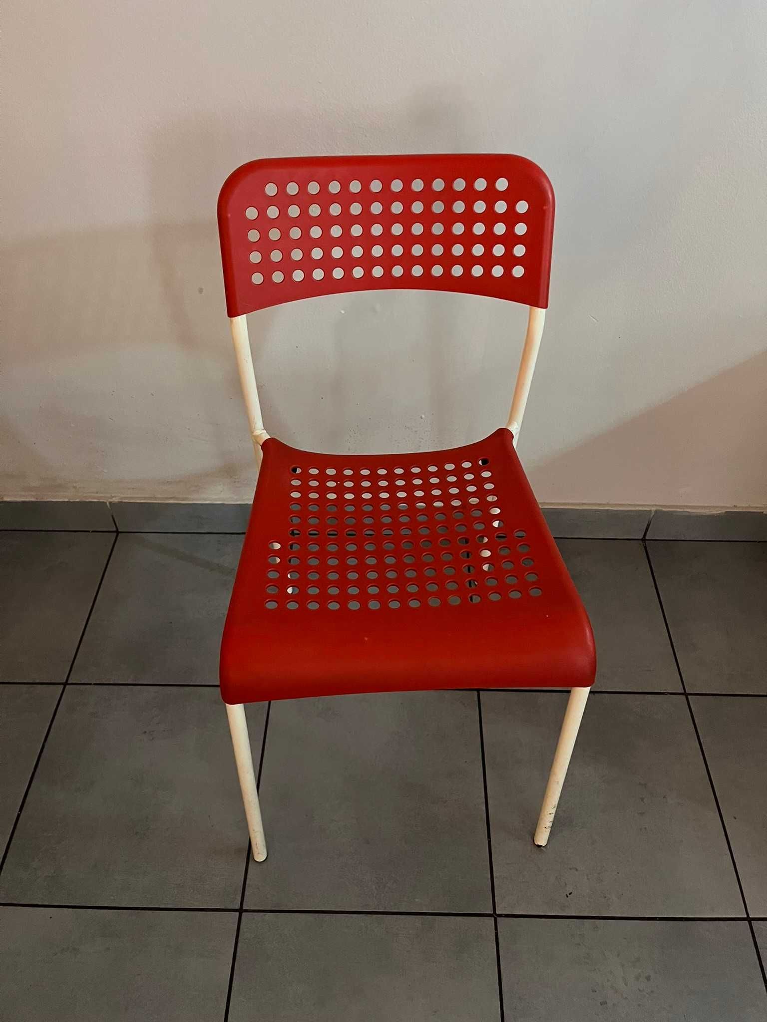 Krzesło z Ikei ADDE
