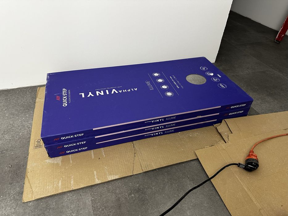 Panele winylowe Quick step Alpha Vinyl 40273 Beton Cloudy