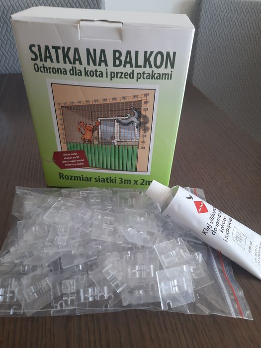 Siatka na balkon ochrona dla kota przed ptakami