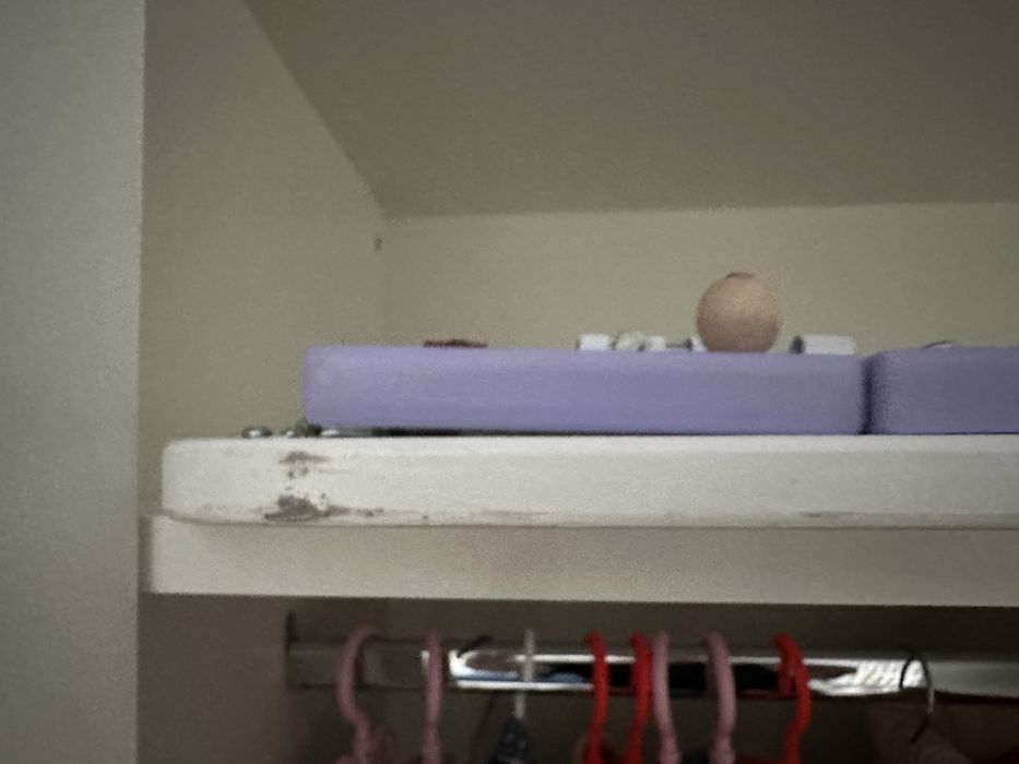 Бізіборд для дівчинки