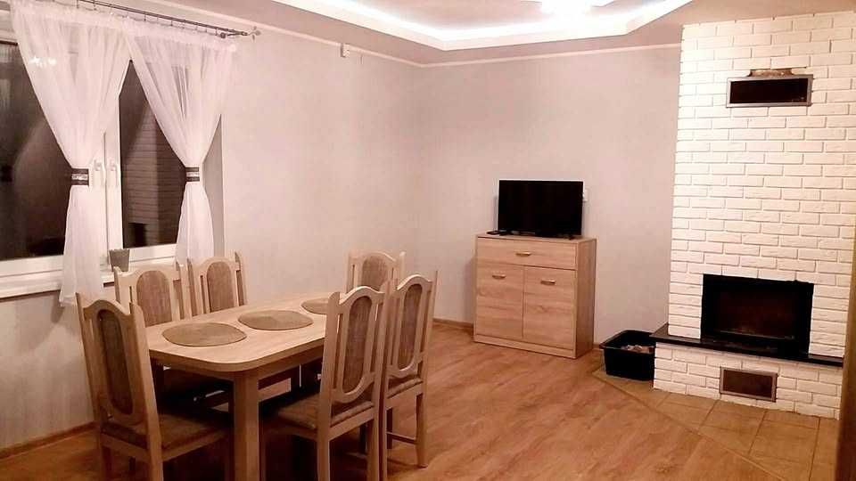 domki letniskowe nad samym jeziorem, las, plaża-wszystko teren prywatn