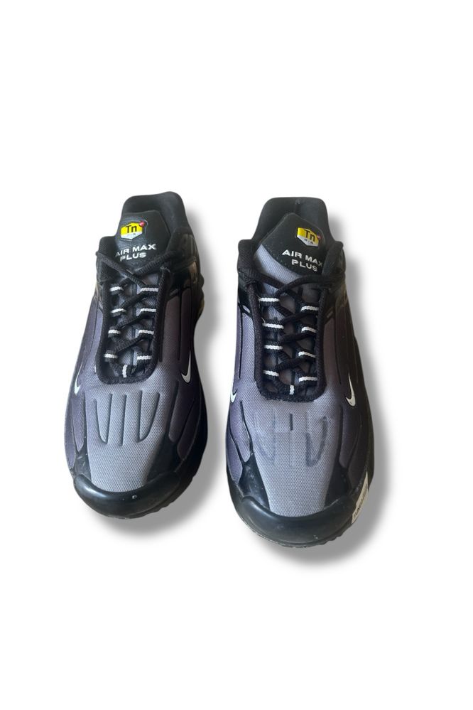 Nike Air Max Plus III Preto & Cinza