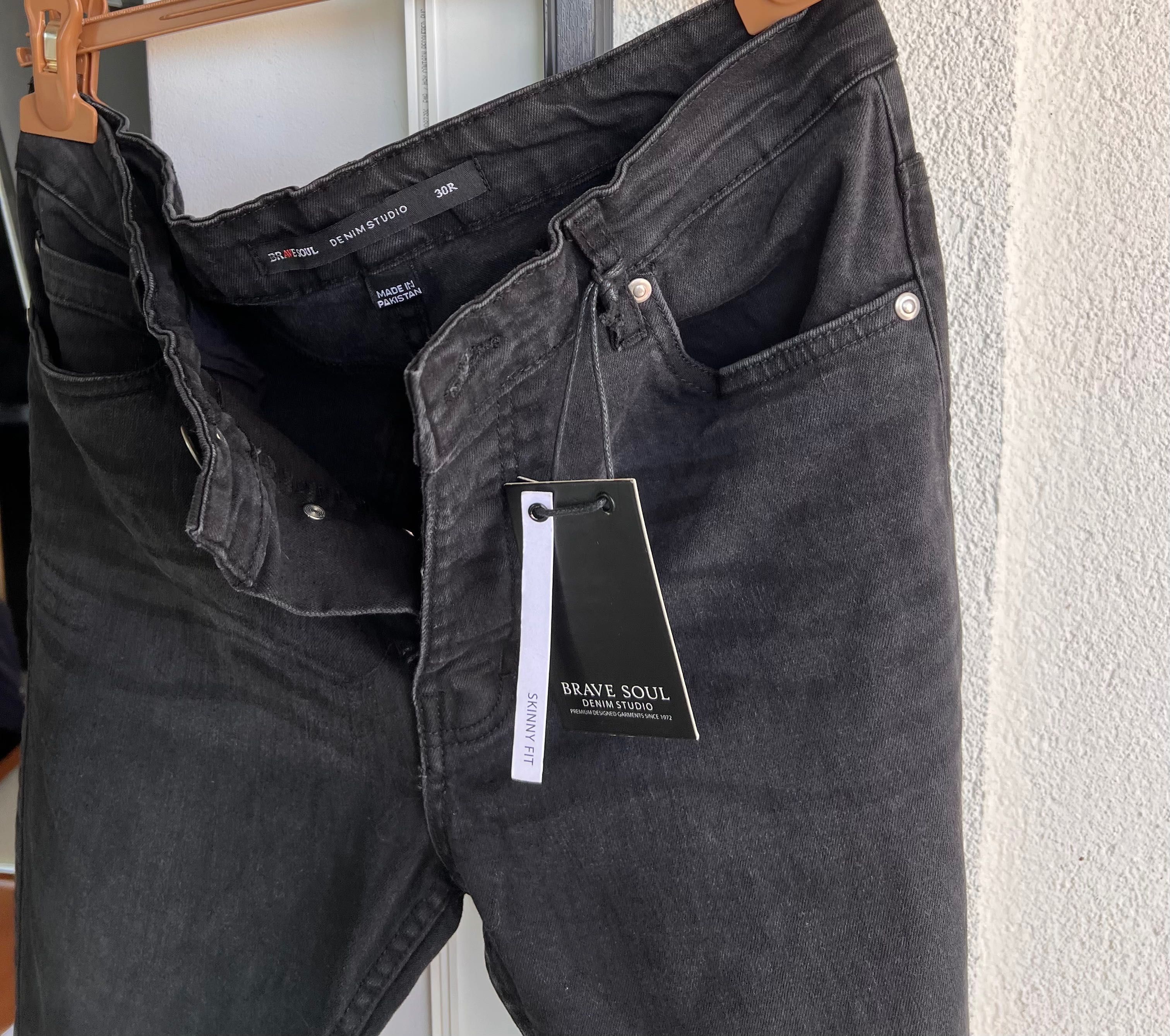 Nowe spodnie jeansy męskie brave soul 30